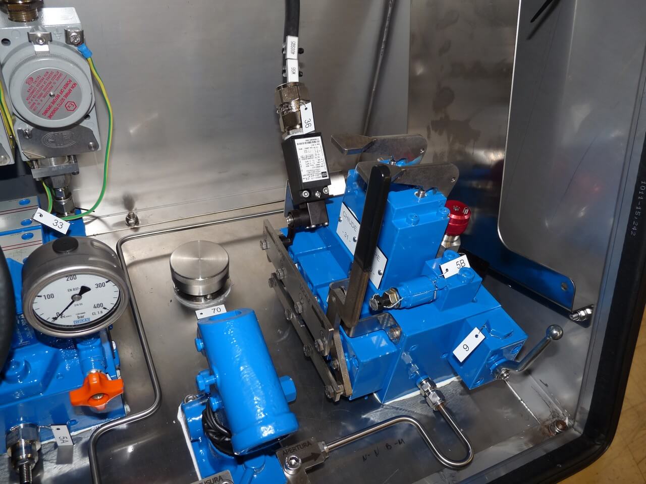 componente flow control Electro Hydraulic - DVG Automation